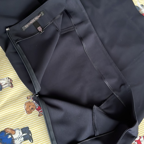 Women's Navy / VINTAGE Victoria Secret pencil skirt / Size 6 - Picture 5 of 10